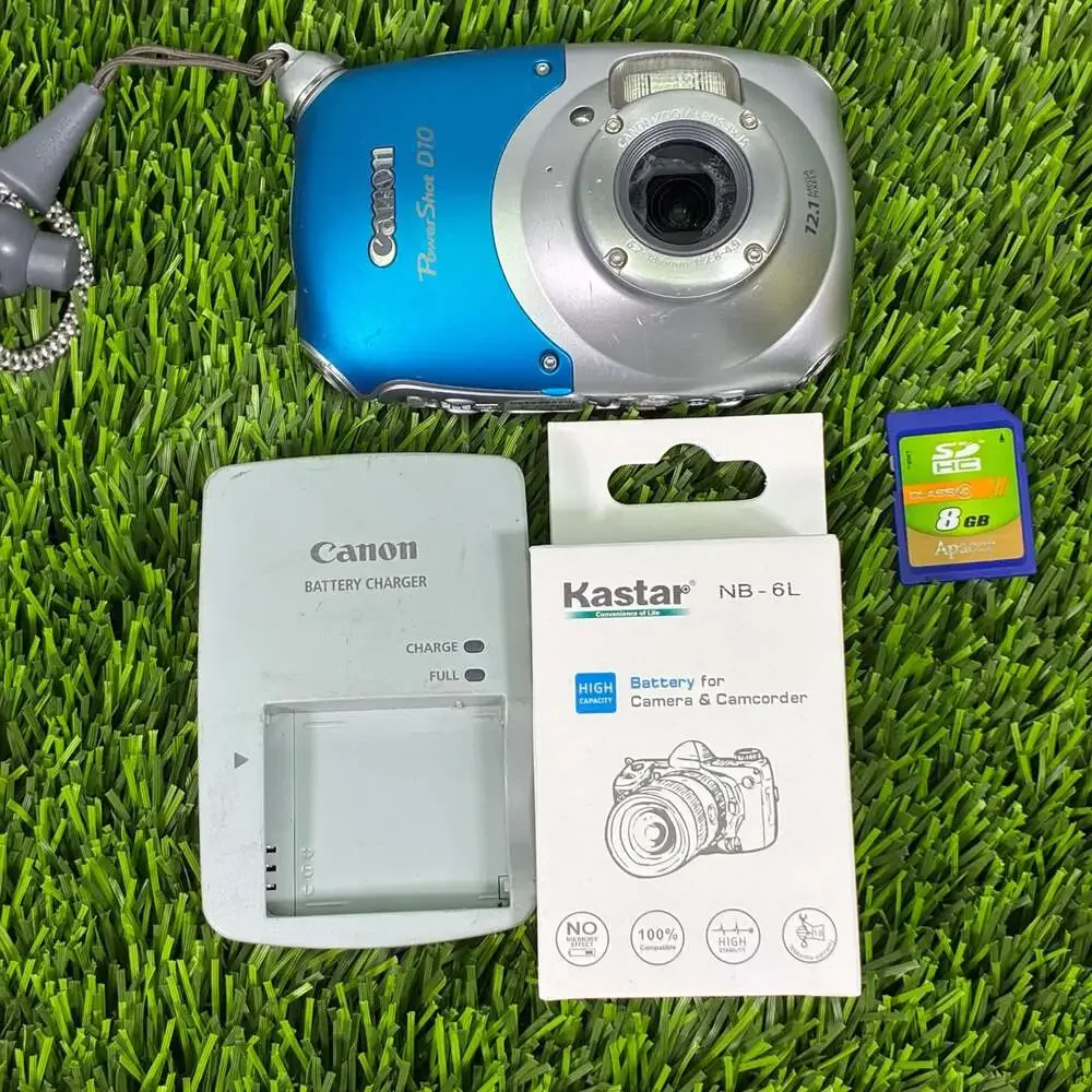 Canon PowerShot D10 12.1 MP Waterproof Digital Camera Bundle with Battery Charge